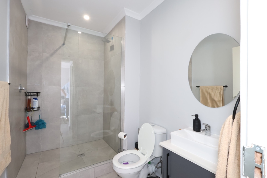 2 Bedroom Property for Sale in Parklands Western Cape